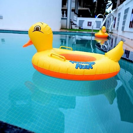 White House Villa-Private Pool Navelim Экстерьер фото