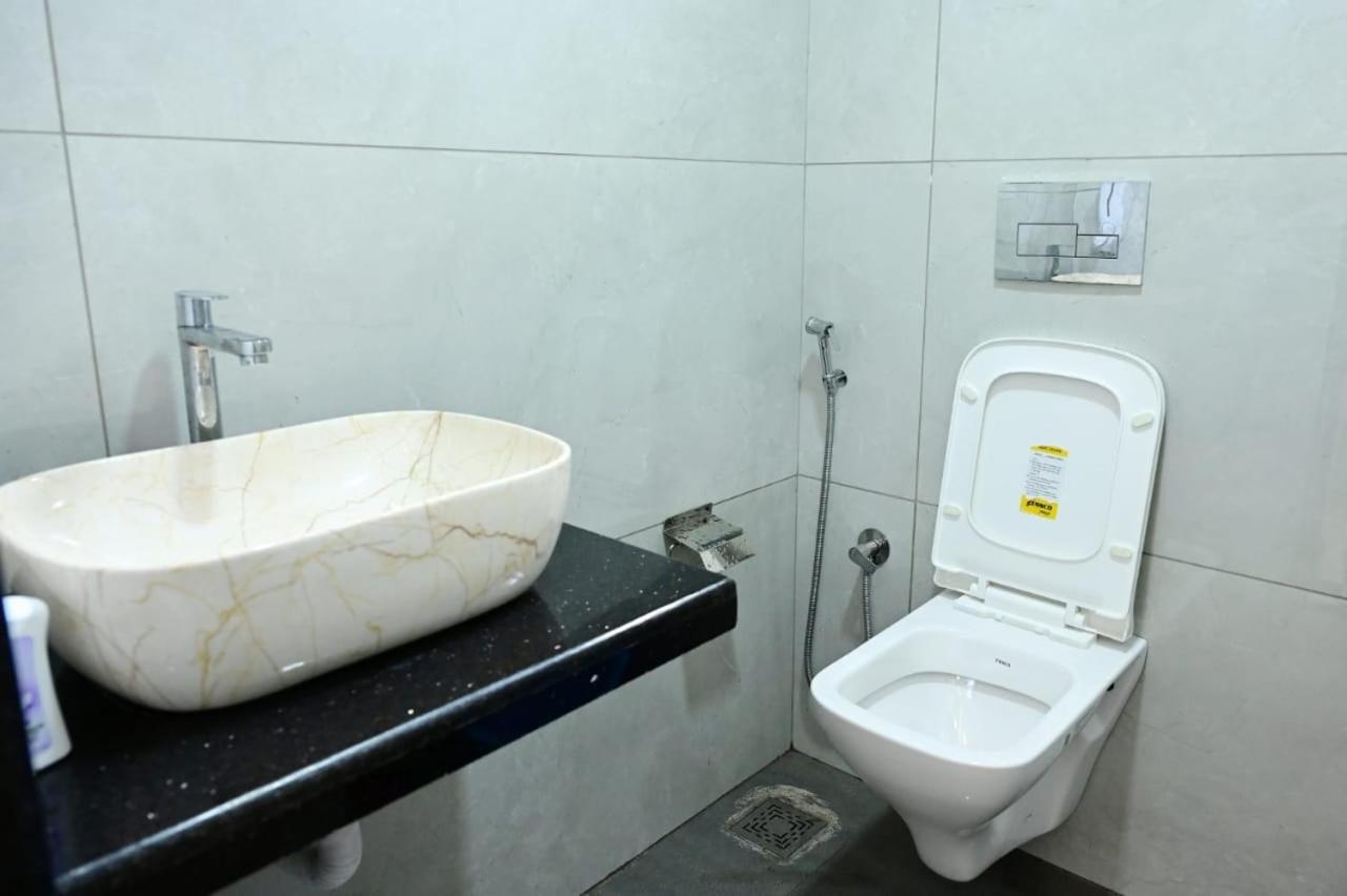 White House Villa-Private Pool Navelim Экстерьер фото